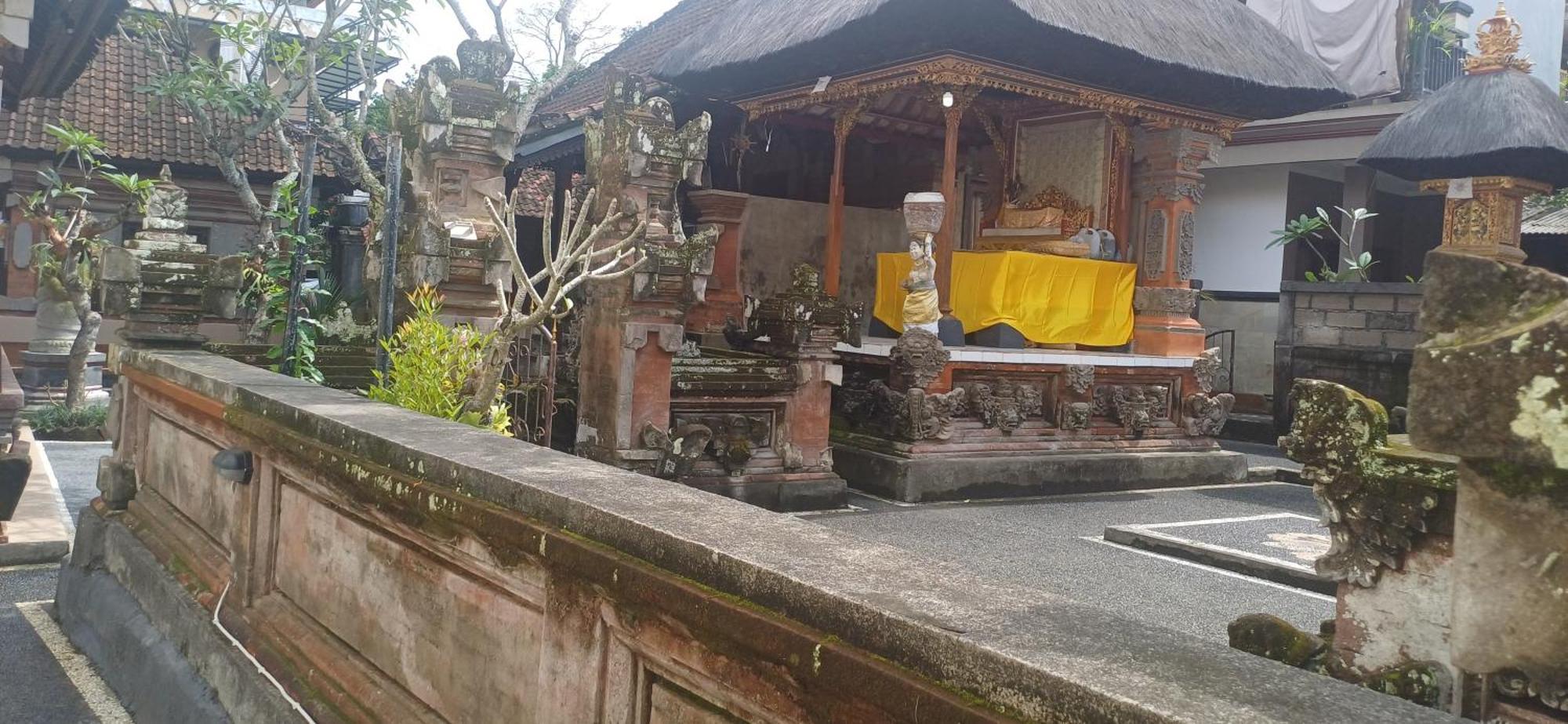 Nugraha Guesthouse 1 Убуд Екстериор снимка